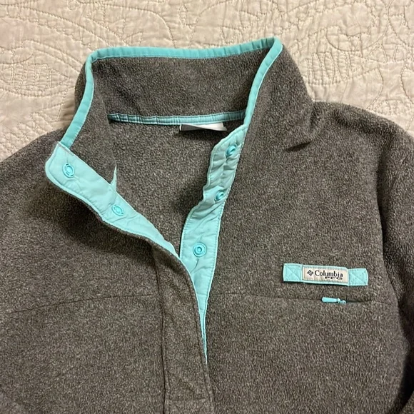 Women’s Columbia PFG fleece pullover size med - Picture 3 of 7